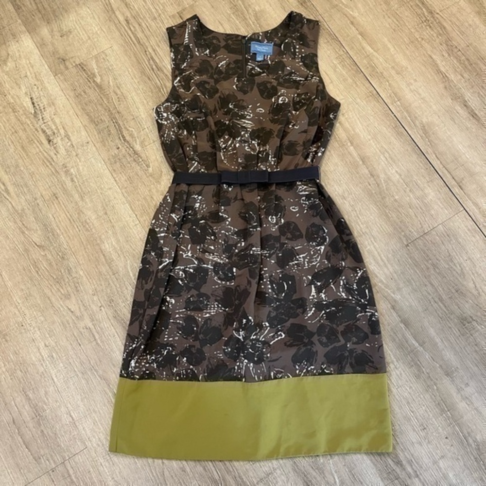 Simply Vera Sleeveless Dress Brown and Green Patterned Size 4 NWOT